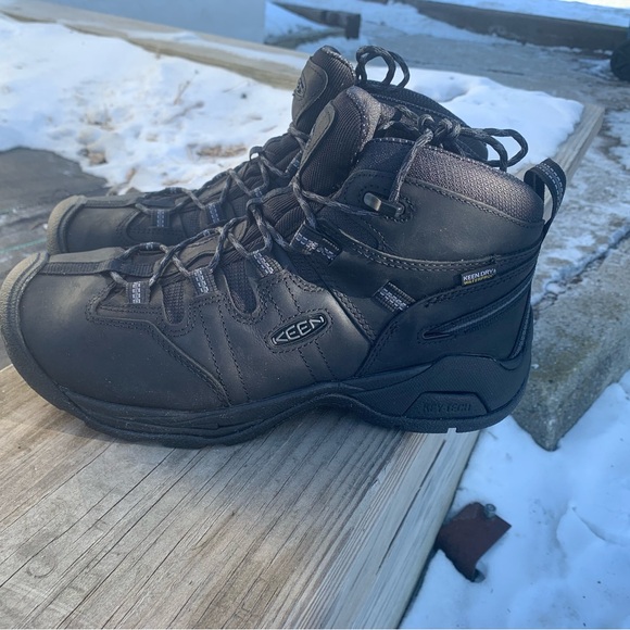 NEW Keen Detroit XT Steel Toe/Waterproof Utility Boots9.5W